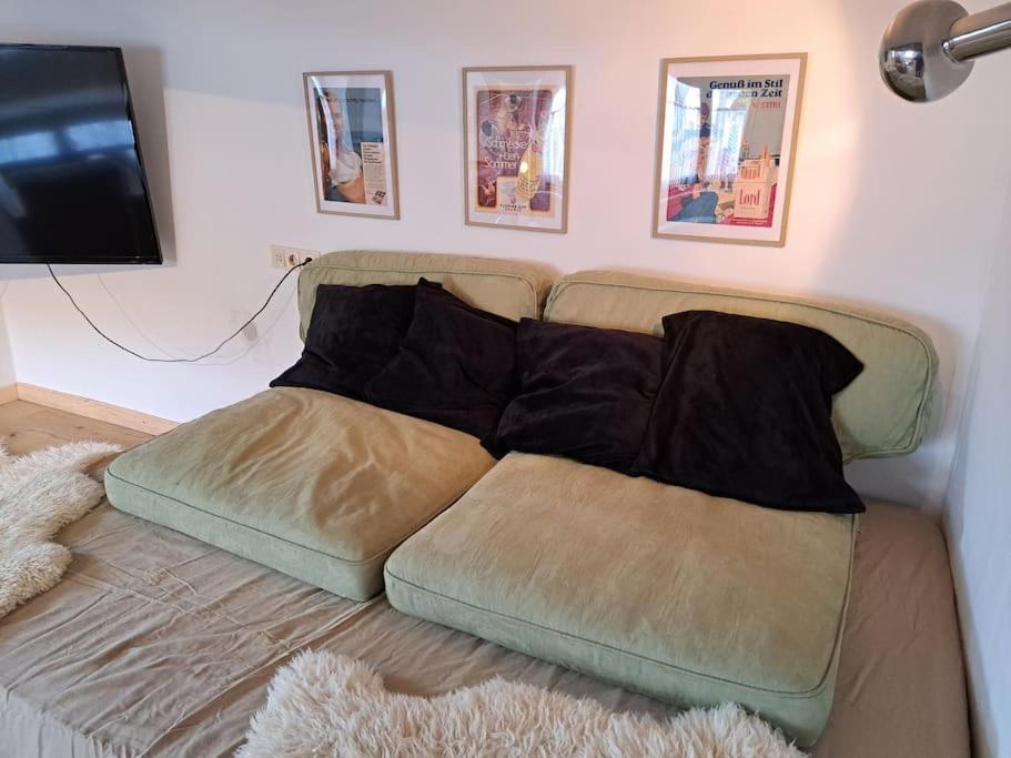 Haus Moselwald - 3 Bedrooms Енкирх Екстериор снимка